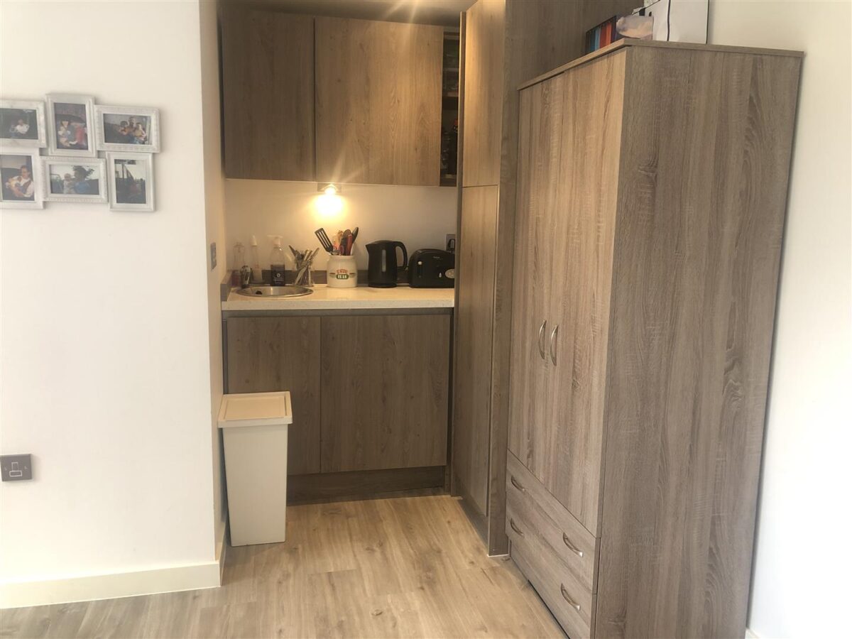 Charter Court, New Malden