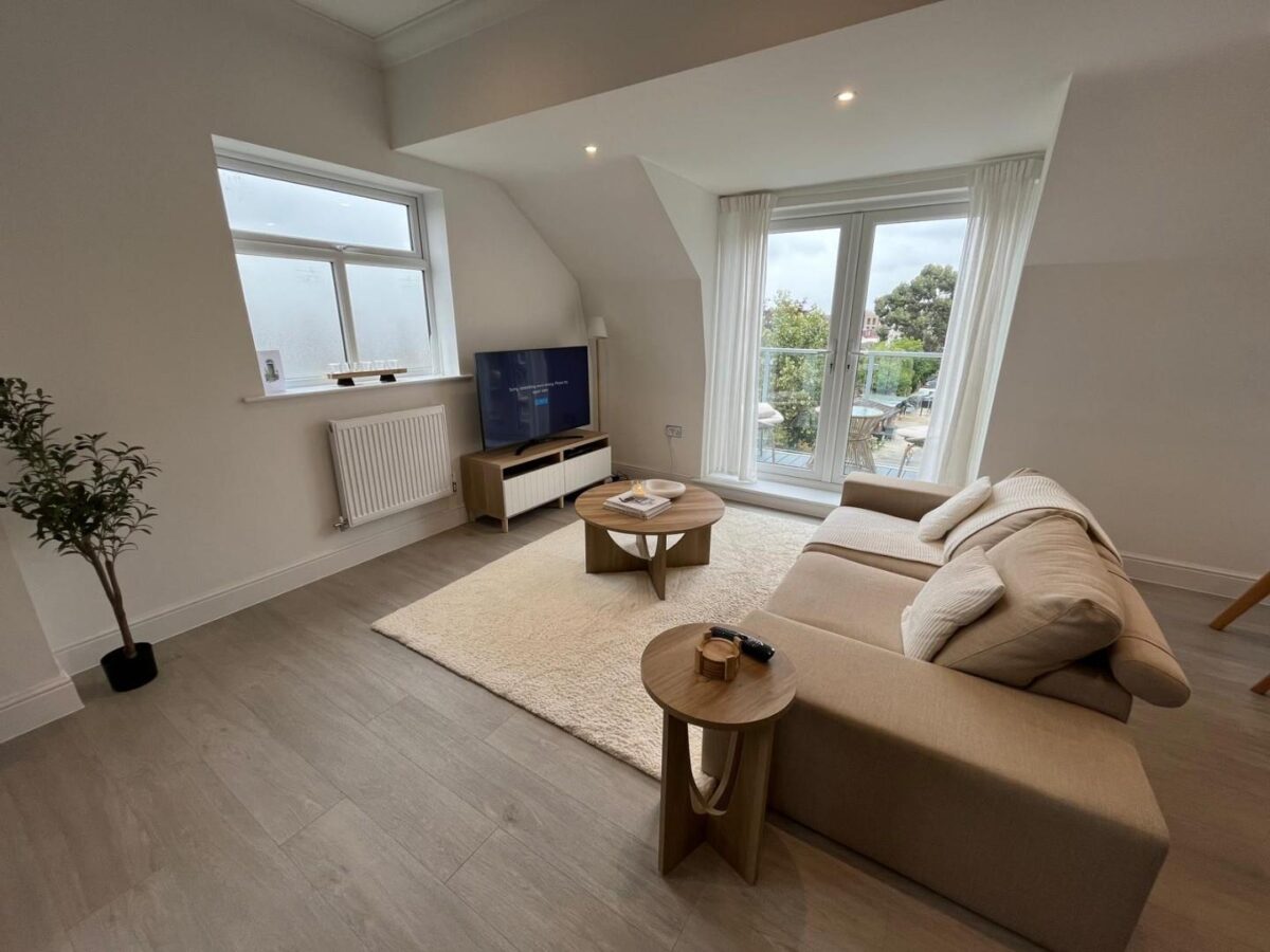 Charter Court, New Malden