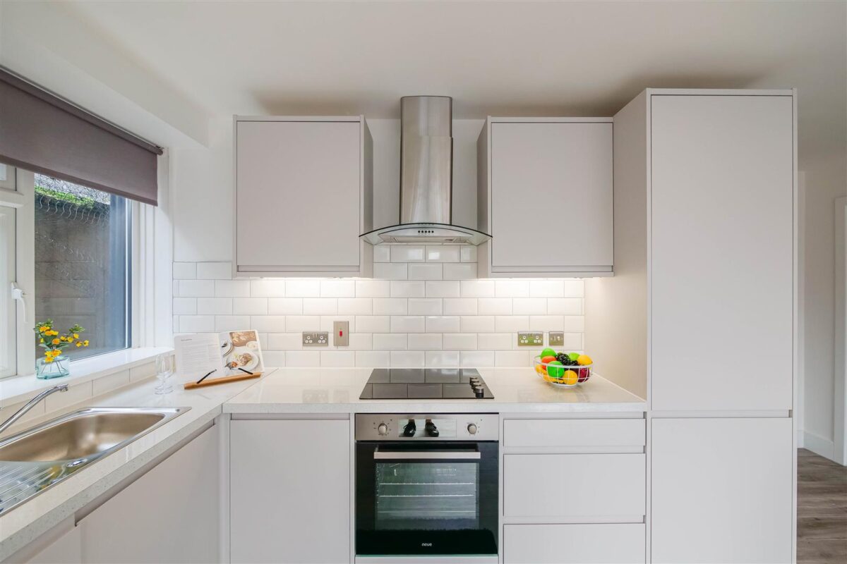 69 Kingston Road, New Malden