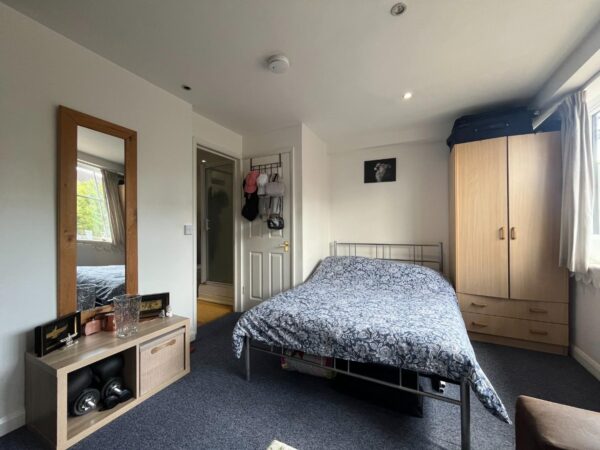 63-67 Kingston Road, New Malden