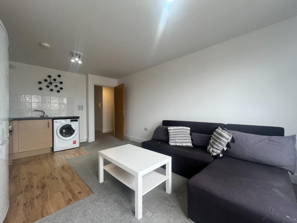 63-67 Kingston Road, New Malden