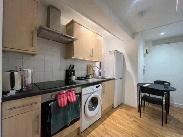 63-67 Kingston Road, New Malden