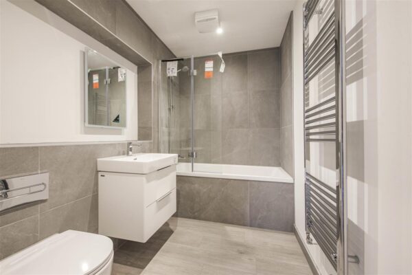 Charter Court, New Malden, KT3