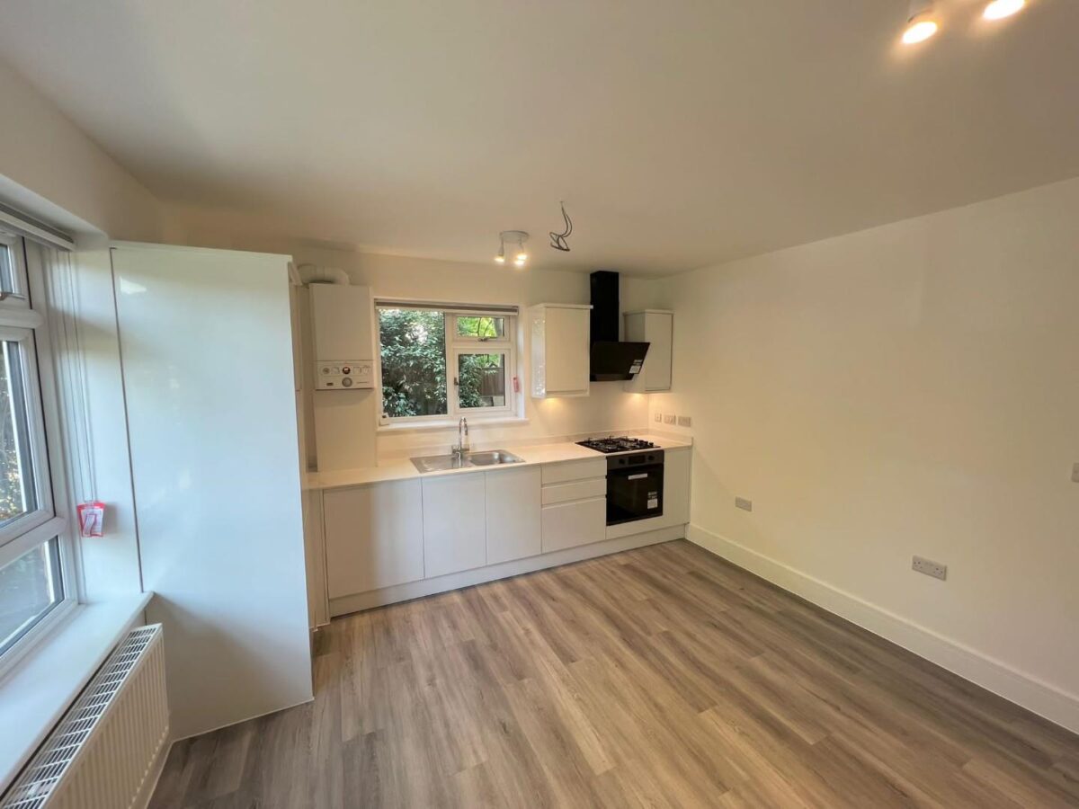 Beverley Court, SW20 0AE