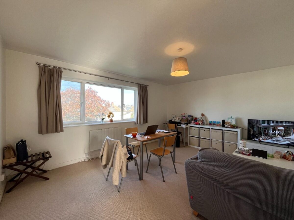 Charter Court, New Malden, KT3