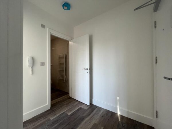 Beverley Court, SW20 0AE