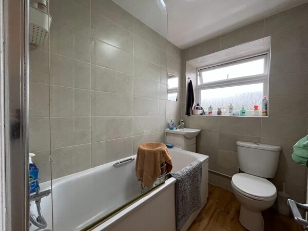 Beverley Way, London, SW20