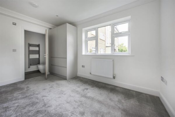 Charter Court, New Malden, KT3