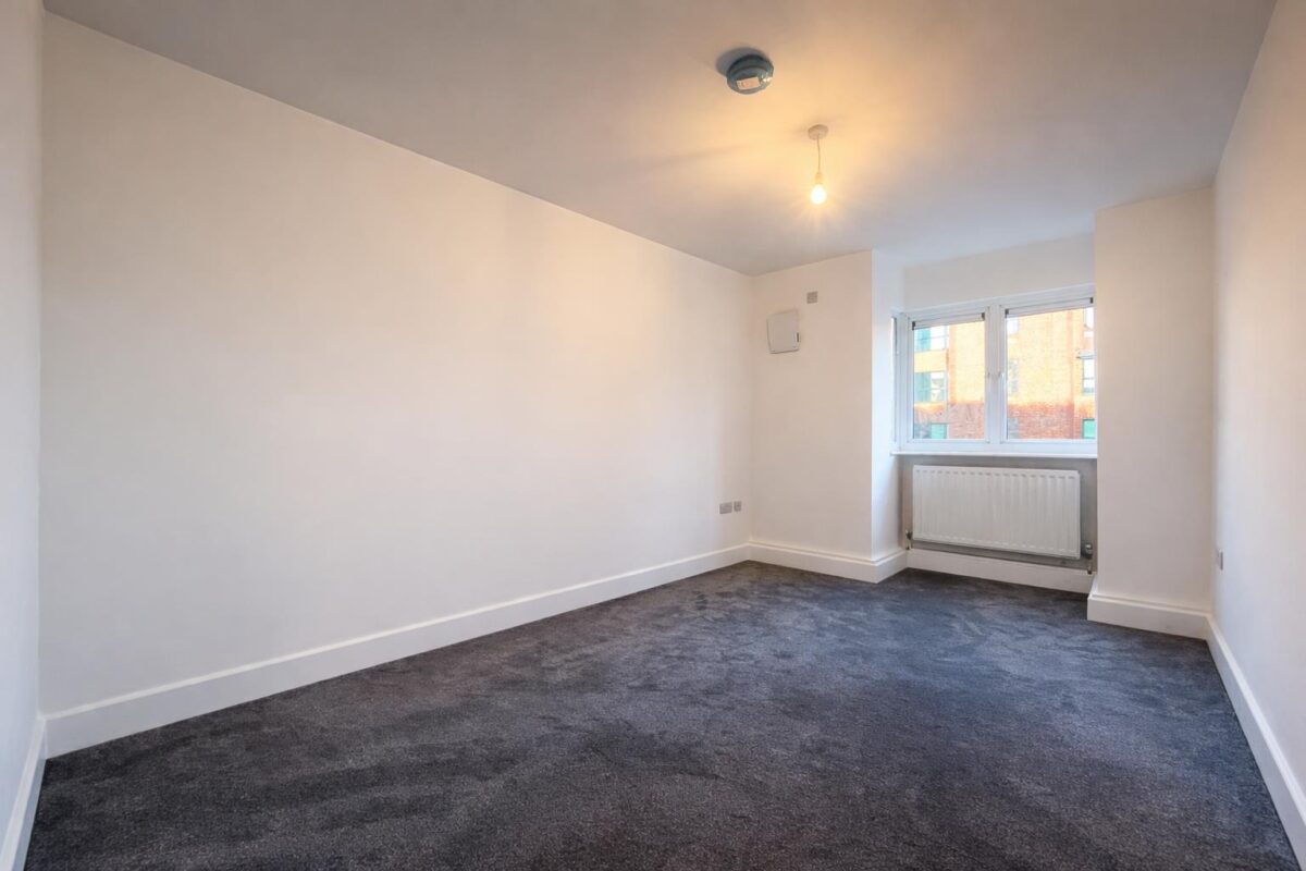 Beverley Court, SW20 0AE