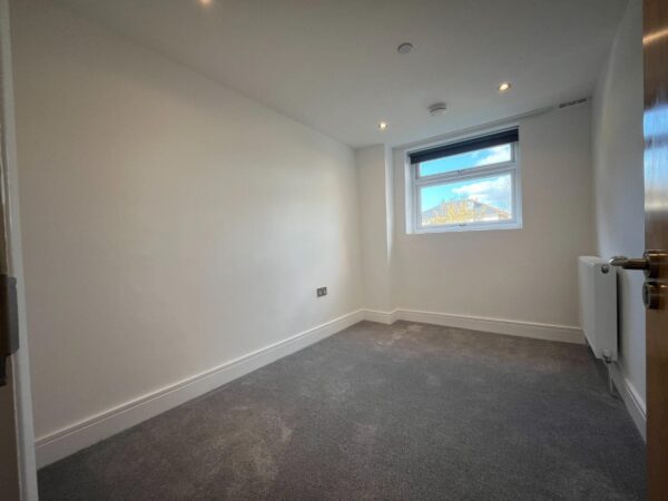 Charter Court, New Malden, KT3