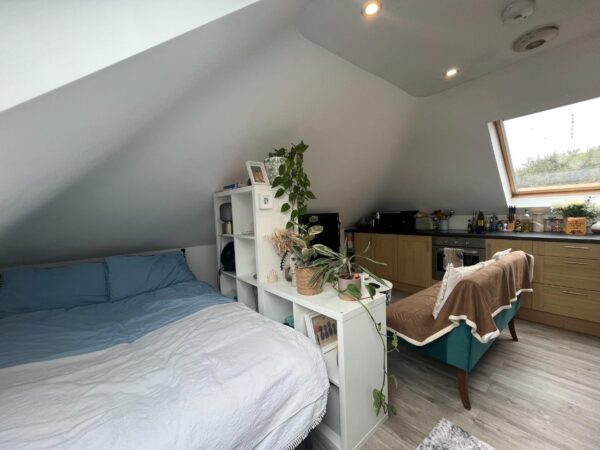 Southfields Court, Sutton