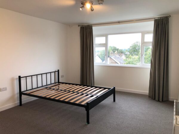 Linden Grove, New Malden