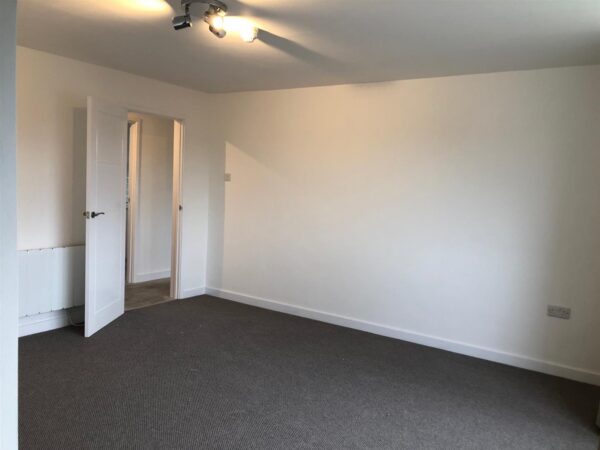 Linden Grove, New Malden