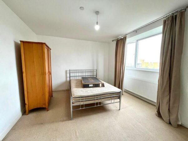 Charter Court, New Malden