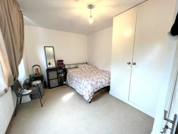 Charter Court, New Malden