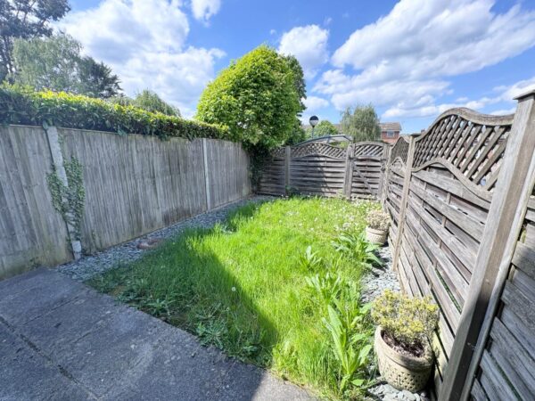 Dedmere Road, Marlow