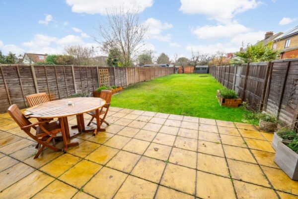 Farm Way, Worcester Park