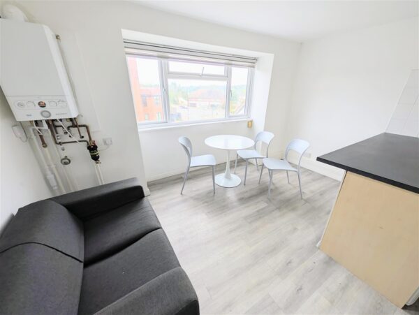 Beverley Court, SW20 0AE