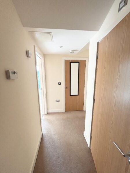 Highbury Drive, Leatherhead